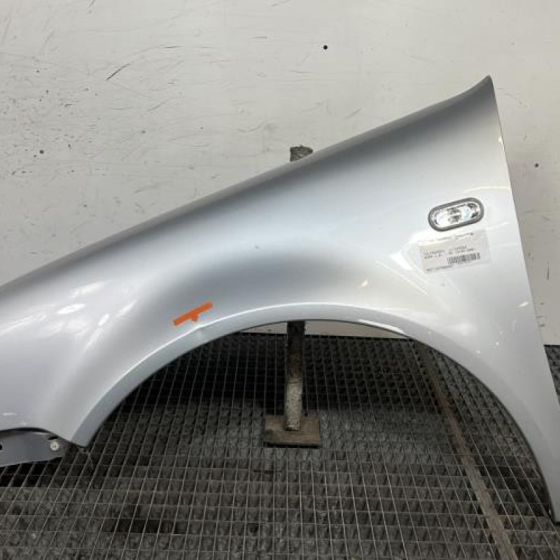 Aile avant gauche VOLKSWAGEN BORA Photo n°1