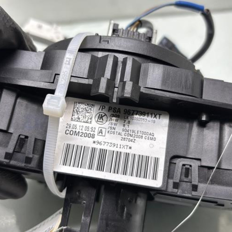 Com (Bloc Contacteur Tournant+Commodo Essuie Glace+Commodo Phare) PEUGEOT 3008 1 Photo n°5