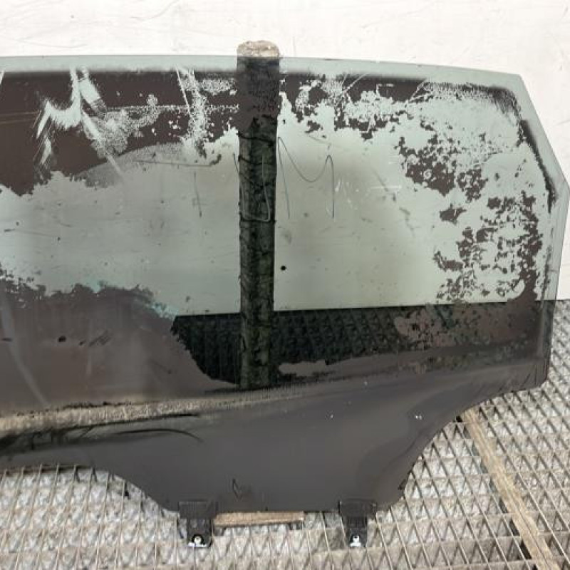 Vitre arriere droit HYUNDAI KONA Photo n°4