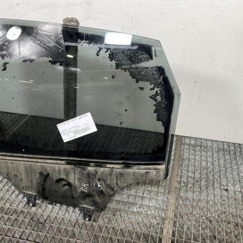 Vitre arriere gauche HYUNDAI KONA Photo n°3