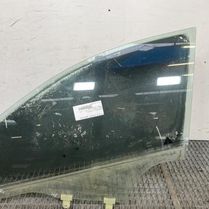 Vitre avant gauche HYUNDAI KONA Photo n°1