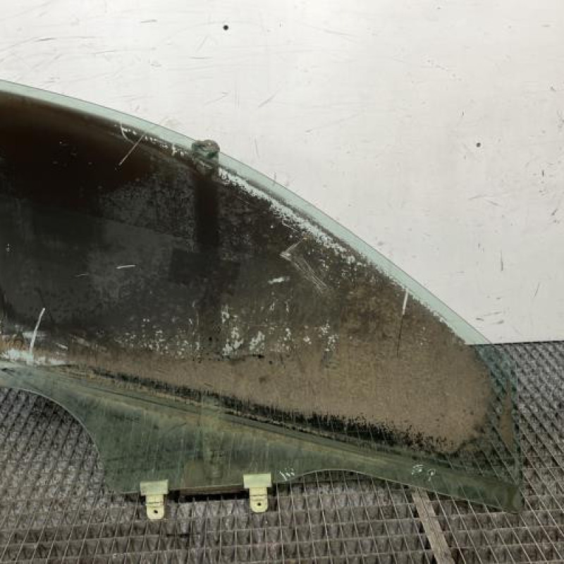 Vitre avant gauche HYUNDAI KONA Photo n°4