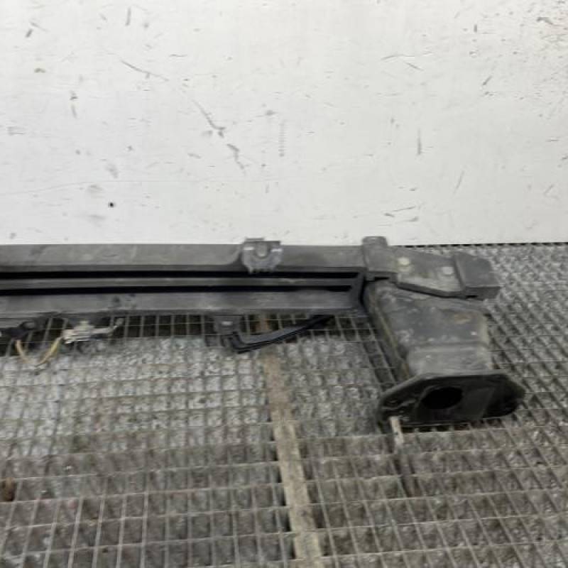 Renfort pare choc arriere (traverse) HYUNDAI KONA Photo n°5