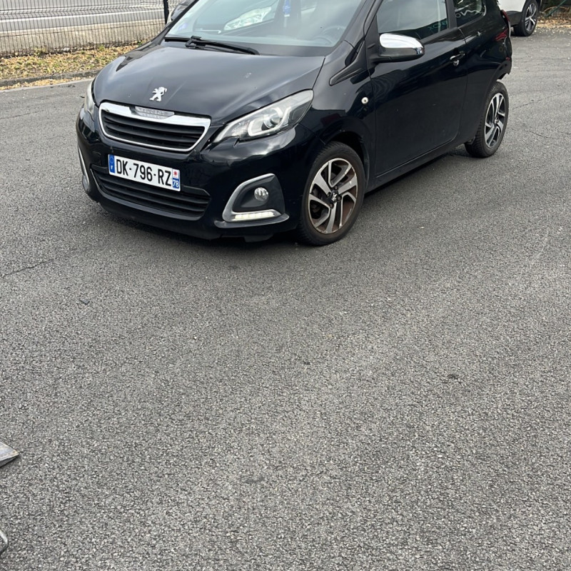 PEUGEOT 108 1.2 VTI - 12V Photo n°1