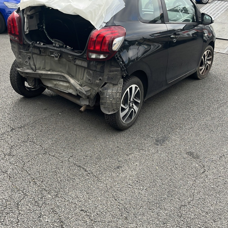 PEUGEOT 108 1.2 VTI - 12V Photo n°3