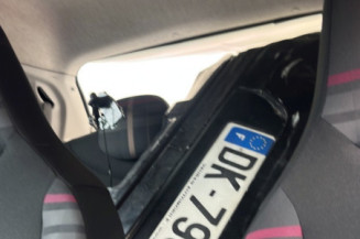 PEUGEOT 108 1.2 VTI - 12V