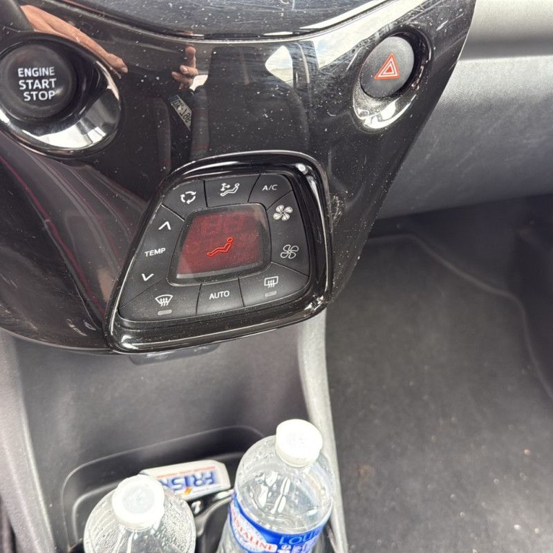 PEUGEOT 108 1.2 VTI - 12V Photo n°29