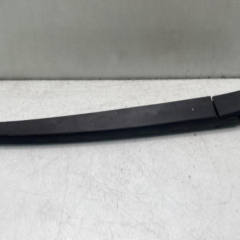 Bras essuie glace arriere MERCEDES CLASSE A 169 Photo n°1