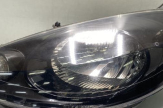 Optique avant principal gauche (feux)(phare) PEUGEOT 1007 Photo n°1