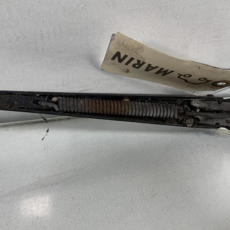 Bras essuie glace arriere PEUGEOT 205 Photo n°2