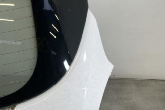 Malle/Hayon arriere OPEL MOKKA 1