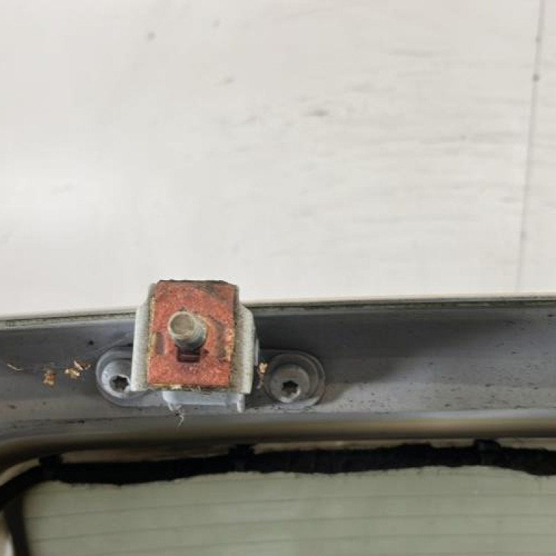 Malle/Hayon arriere OPEL MOKKA 1 Photo n°9