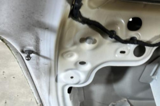 Malle/Hayon arriere OPEL MOKKA 1