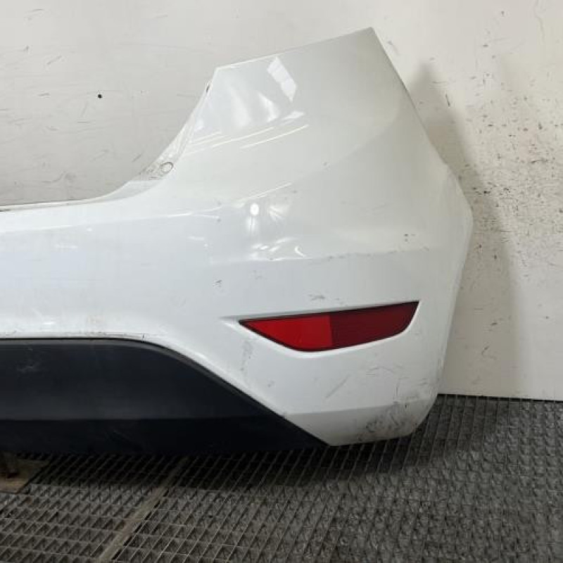 Pare choc arriere FORD FIESTA 6 Photo n°3