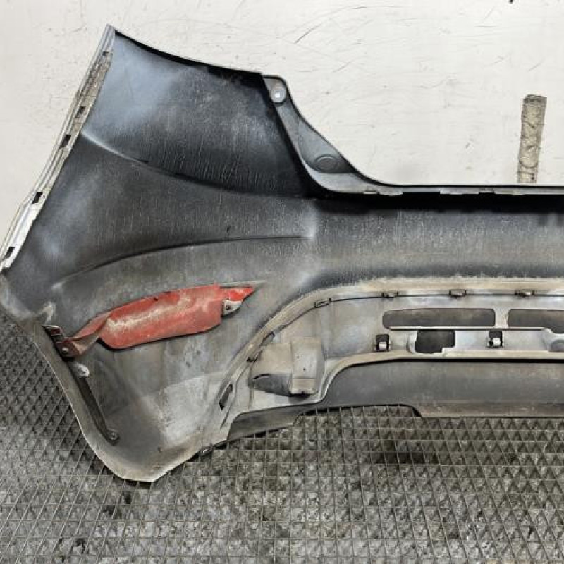 Pare choc arriere FORD FIESTA 6 Photo n°6