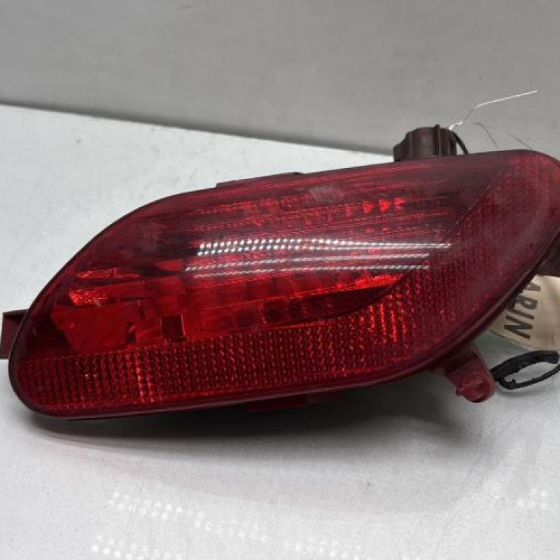 Anti brouillard arriere gauche CITROEN C4 1 Photo n°1