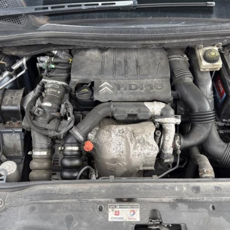 Anti brouillard arriere gauche CITROEN C4 1 Photo n°18