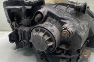 Optique avant principal gauche (feux)(phare) KIA CARENS 2