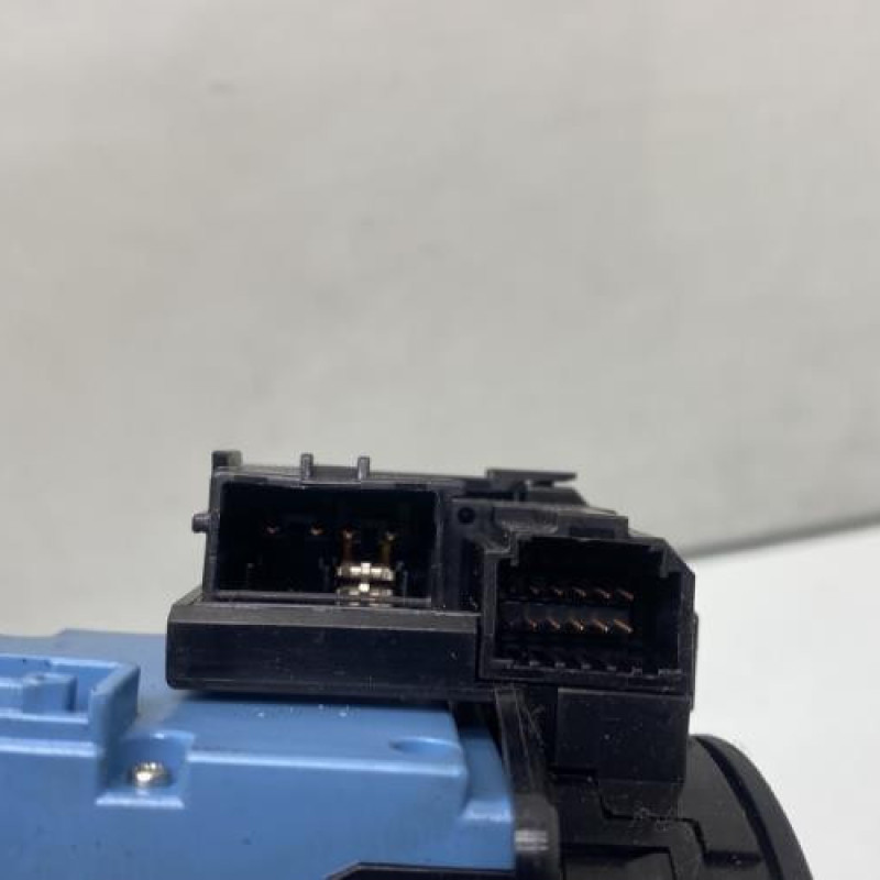 Contacteur tournant TOYOTA AVENSIS 3 Photo n°4