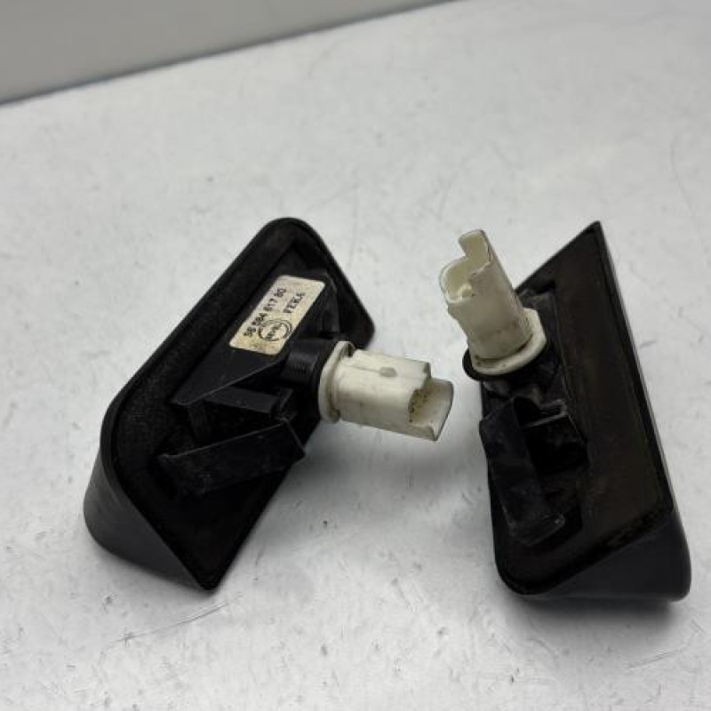 Eclairage de plaque CITROEN JUMPY 2 Photo n°4