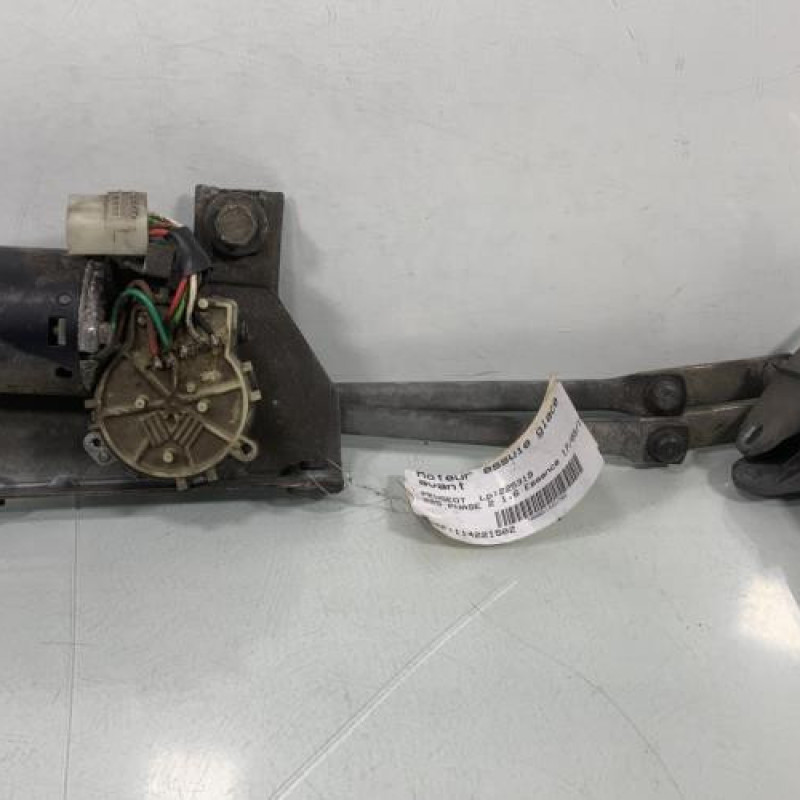 Moteur essuie glace avant PEUGEOT 205 Photo n°1