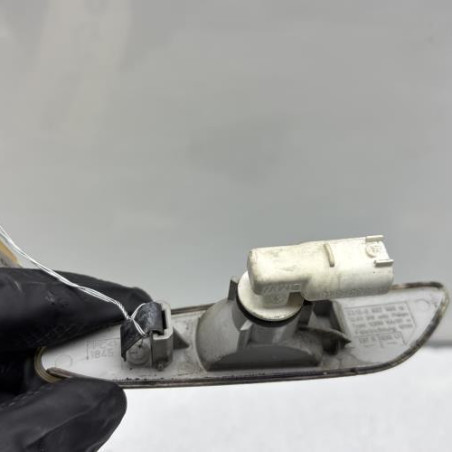 Repetiteur clignotant avant droit  (Feux) BMW SERIE 1 E88