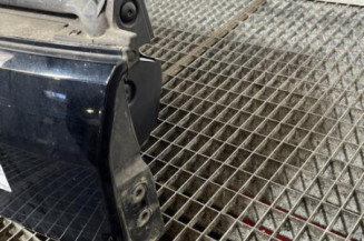 Hayon inferieur PEUGEOT 3008 1