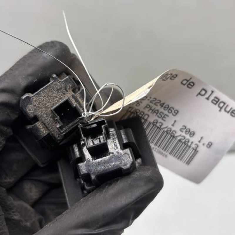 Eclairage de plaque MERCEDES CLASSE A 176 Photo n°3