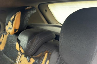 Pare boue avant droit OPEL MOKKA 1