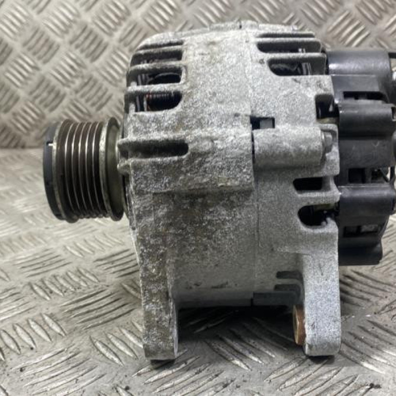 Alternateur RENAULT MEGANE 3 Photo n°2