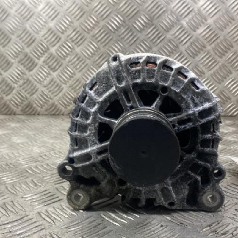 Alternateur AUDI Q5 1 Photo n°1