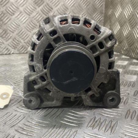 Alternateur RENAULT CLIO 4 Photo n°1
