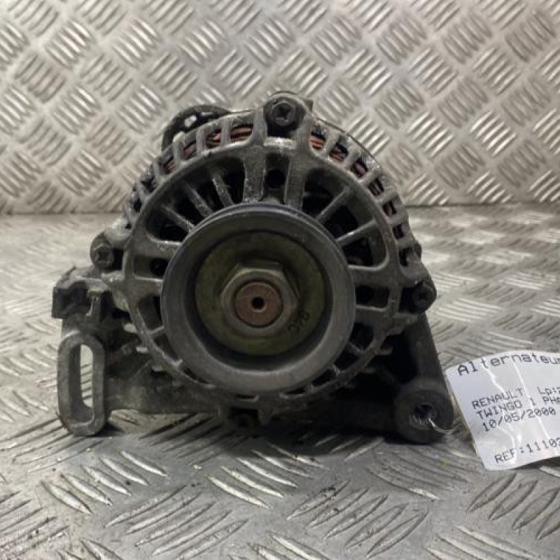 Alternateur RENAULT TWINGO 1 Photo n°1