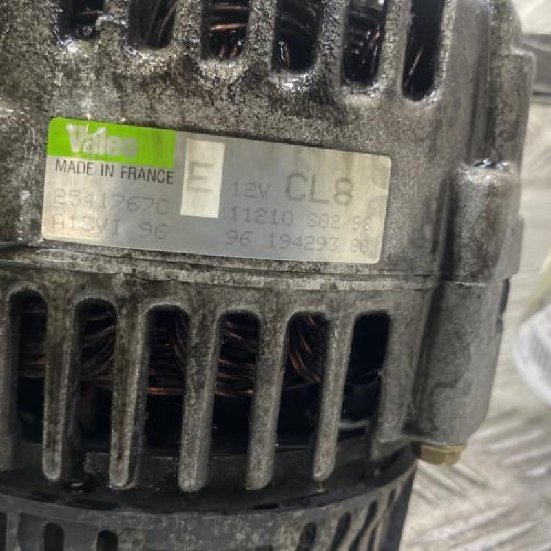 Alternateur CITROEN SAXO Photo n°4