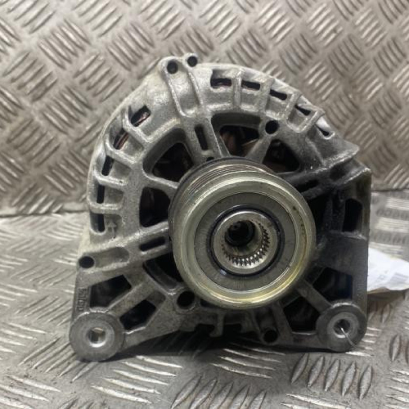 Alternateur DACIA DUSTER 1 Photo n°3