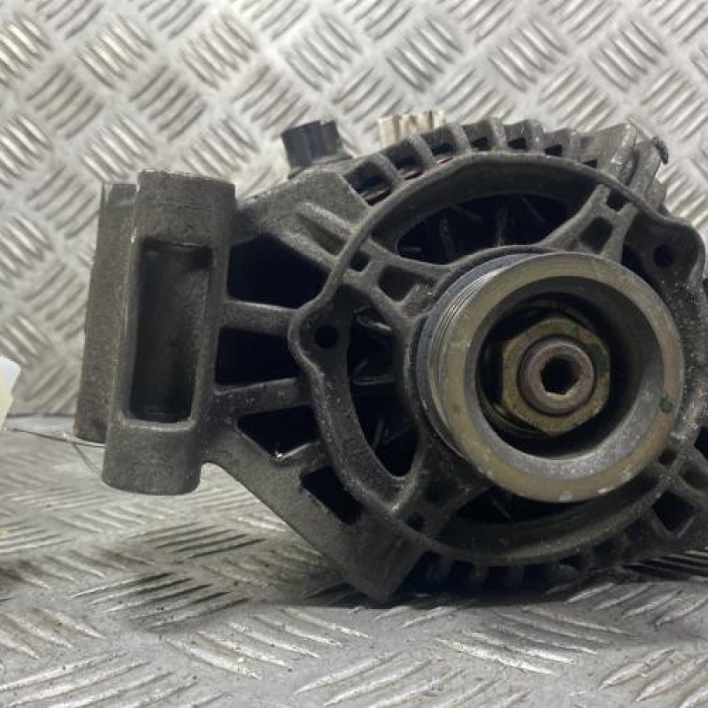 Alternateur FORD FOCUS 1 Photo n°1