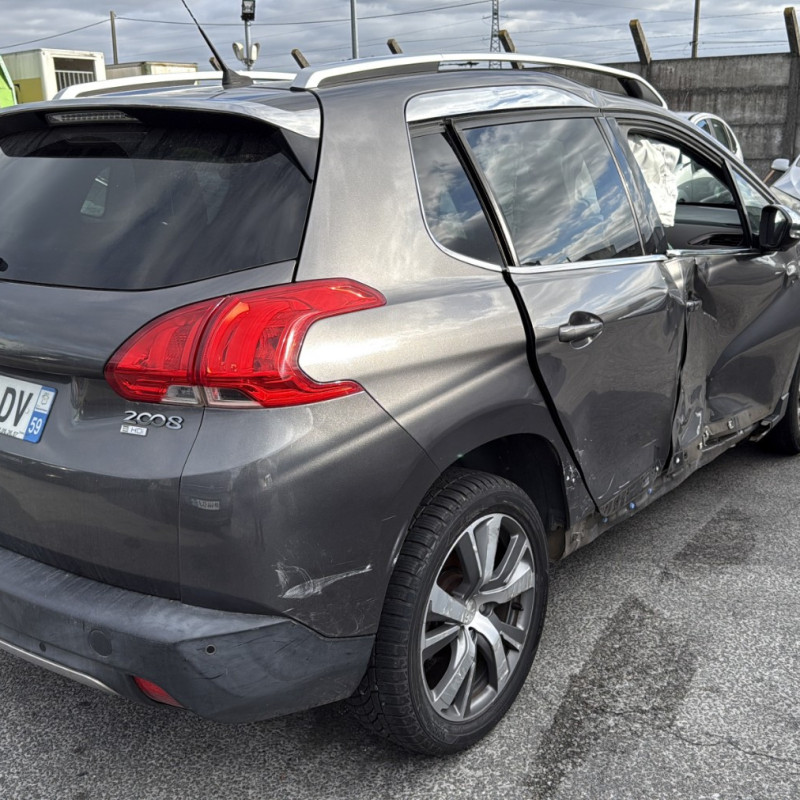 PEUGEOT 2008 1 PHASE 1 1.6 HDI - 8V TURBO Photo n°3