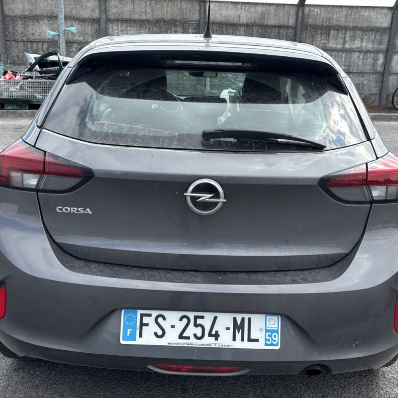 OPEL CORSA F PHASE 1 1.2i - 12V Photo n°5