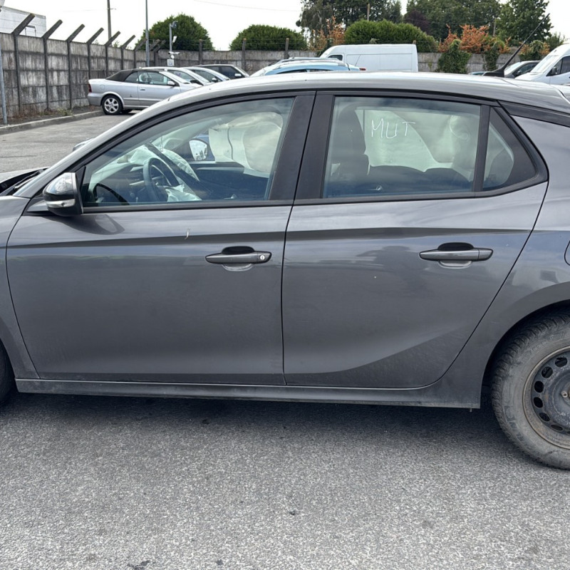 OPEL CORSA F PHASE 1 1.2i - 12V Photo n°6