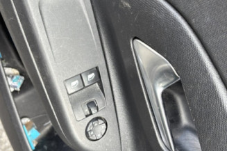 OPEL CORSA F PHASE 1 1.2i - 12V