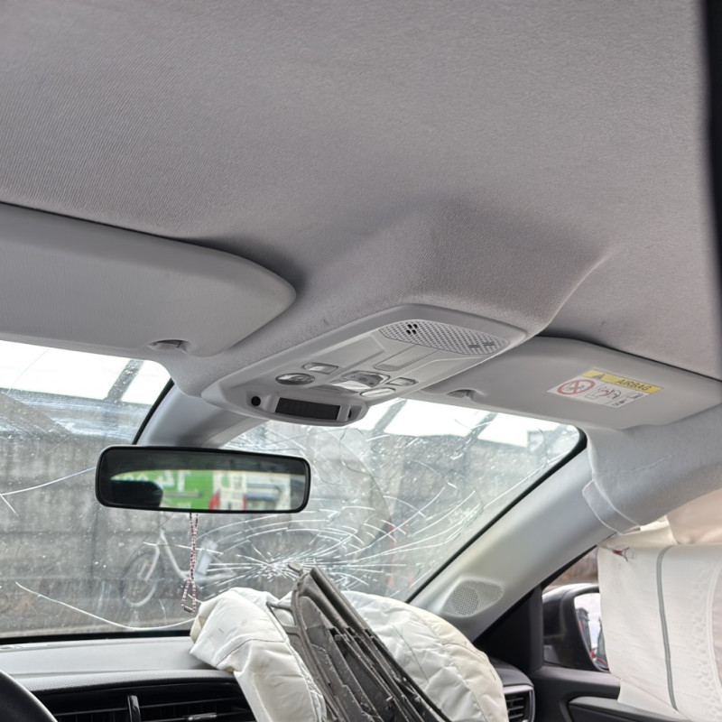 OPEL CORSA F PHASE 1 1.2i - 12V Photo n°15