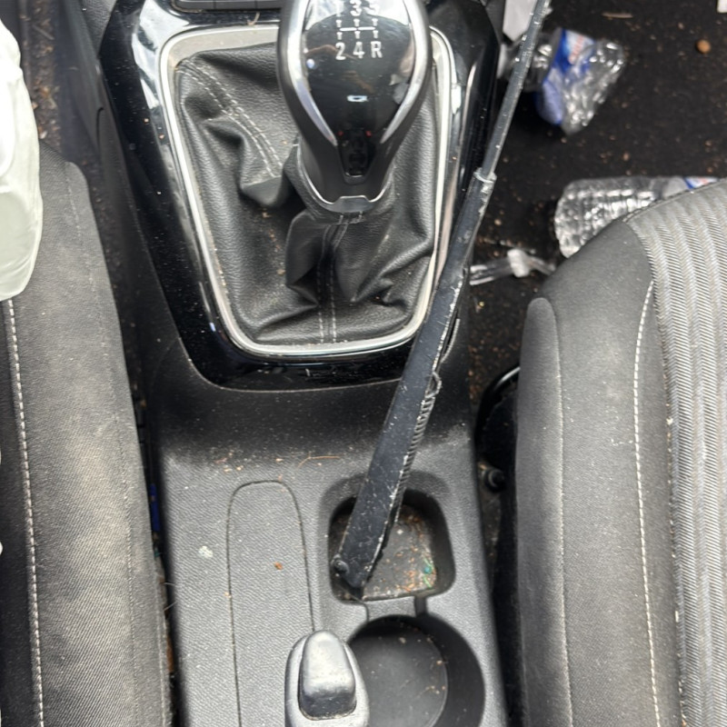 OPEL CORSA F PHASE 1 1.2i - 12V Photo n°18