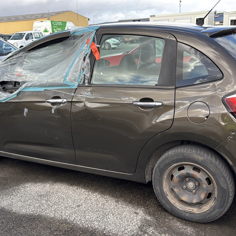 CITROEN C3 2 PHASE 2 1.6 HDI - 8V TURBO Photo n°7