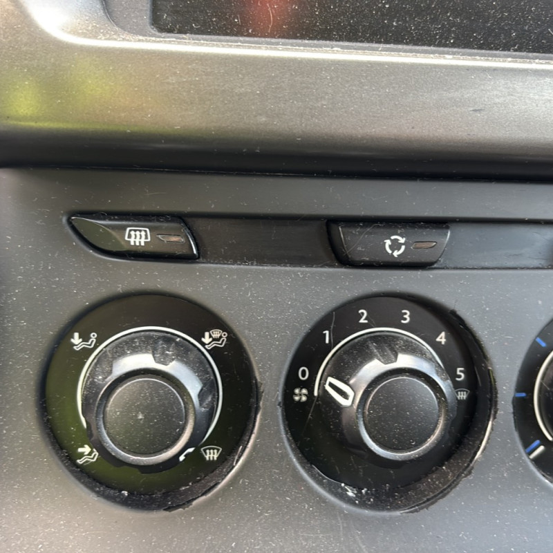 CITROEN C3 2 PHASE 2 1.6 HDI - 8V TURBO Photo n°17