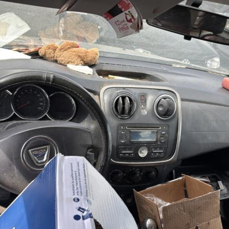 Compresseur clim DACIA SANDERO 2 Photo n°16