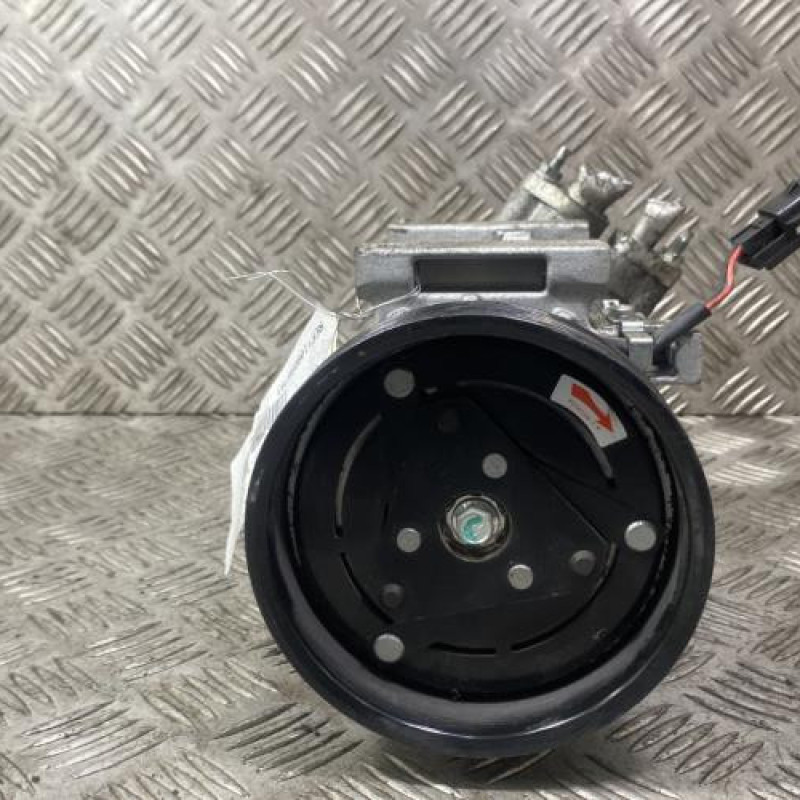 Compresseur clim NISSAN QASHQAI 1 Photo n°3