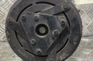 Compresseur clim DACIA SANDERO 2