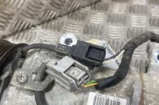 Compresseur clim RENAULT KADJAR