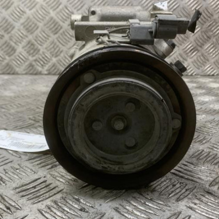 Compresseur clim KIA CEE-D 1 SPORT WAGON Photo n°1