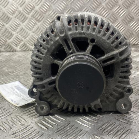 Alternateur VOLKSWAGEN PASSAT 5 Photo n°1